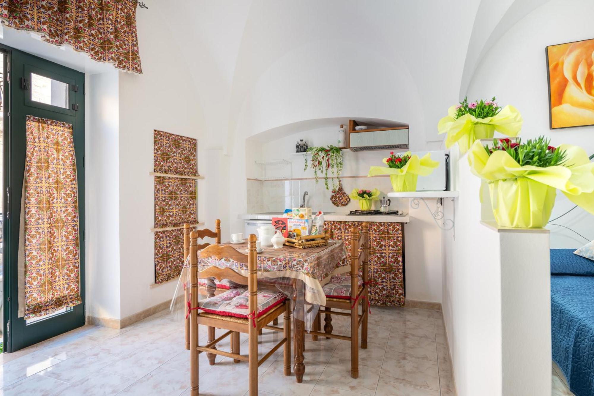 Dimora Dei Messapi Villa Ceglie Messapica Bagian luar foto